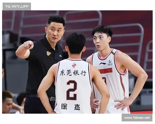 搜狐CBA:新赛季球队变动激烈,明星球员表现引关注,谁能问鼎总冠军? 搜狐CBA:新赛季球队变动激烈,明星球员表现引关注,谁能问鼎总冠军?